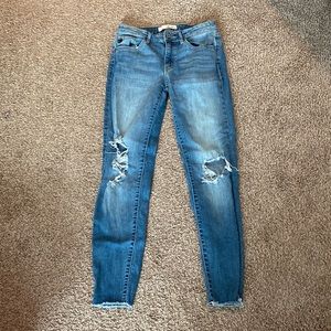Size 5/26 kancan jeans